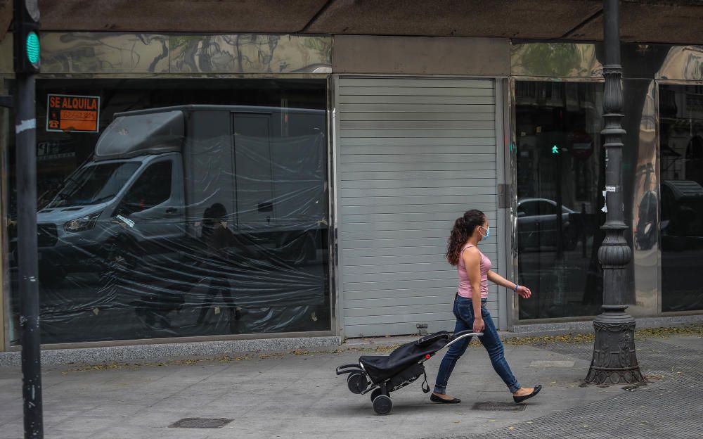 La crisis del coronavirus arrasa con los negocios del centro de València