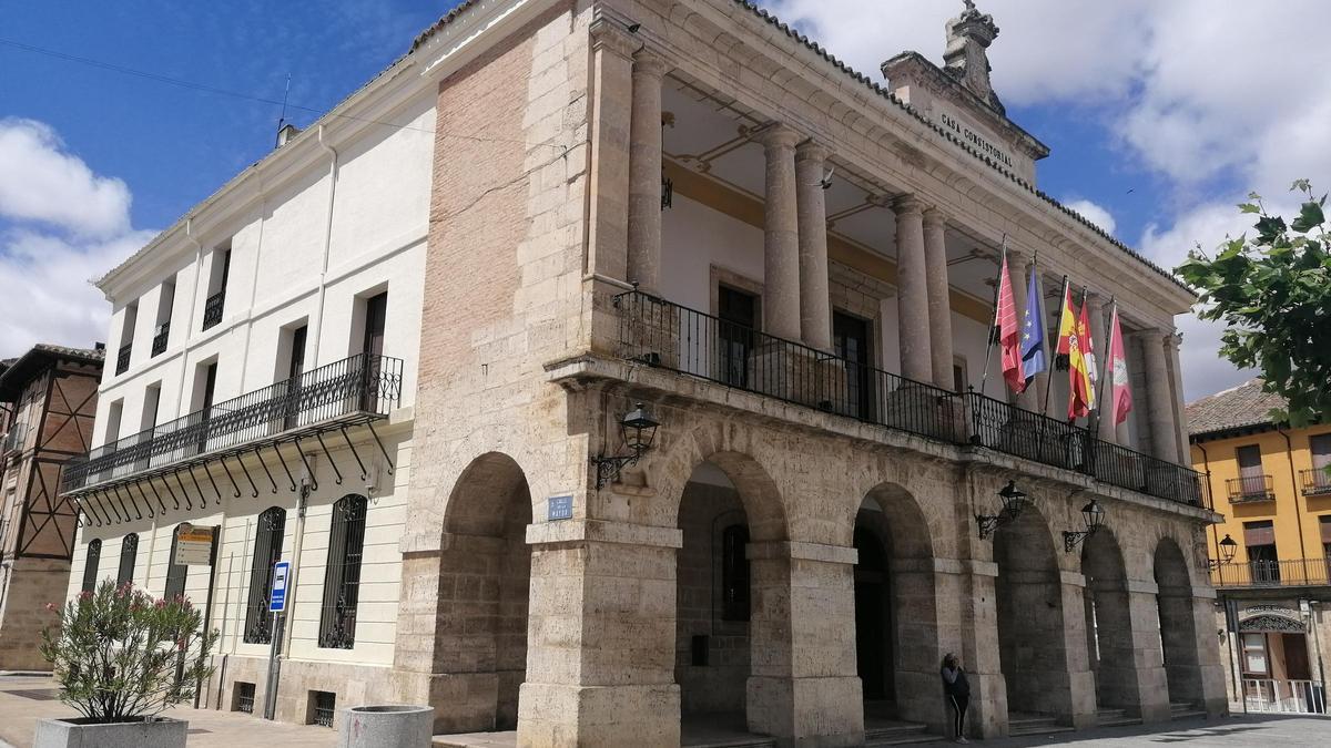Edificio que alberga el Ayuntamiento de Toro