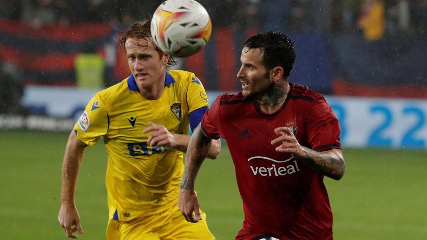 El Osasuna toma aire ante el Cádiz