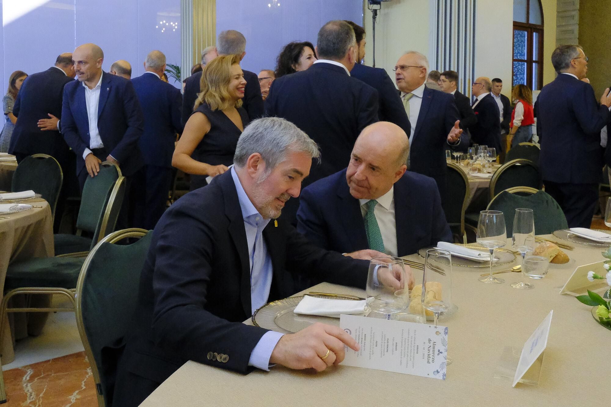 Comida navideña de la Confederación Canaria de Empresarios (CCE) en Las Palmas de Gran Canaria