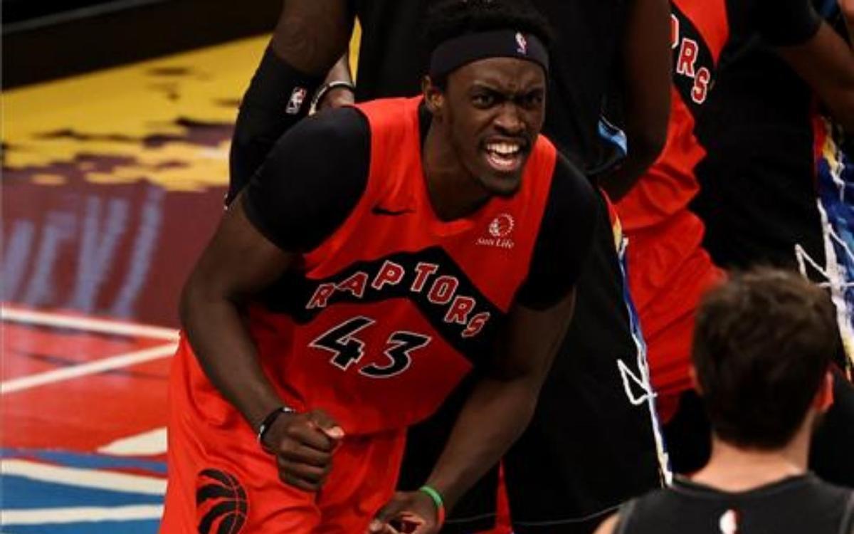 Pascal Siakam, celebrando una canasta para los Raptors.