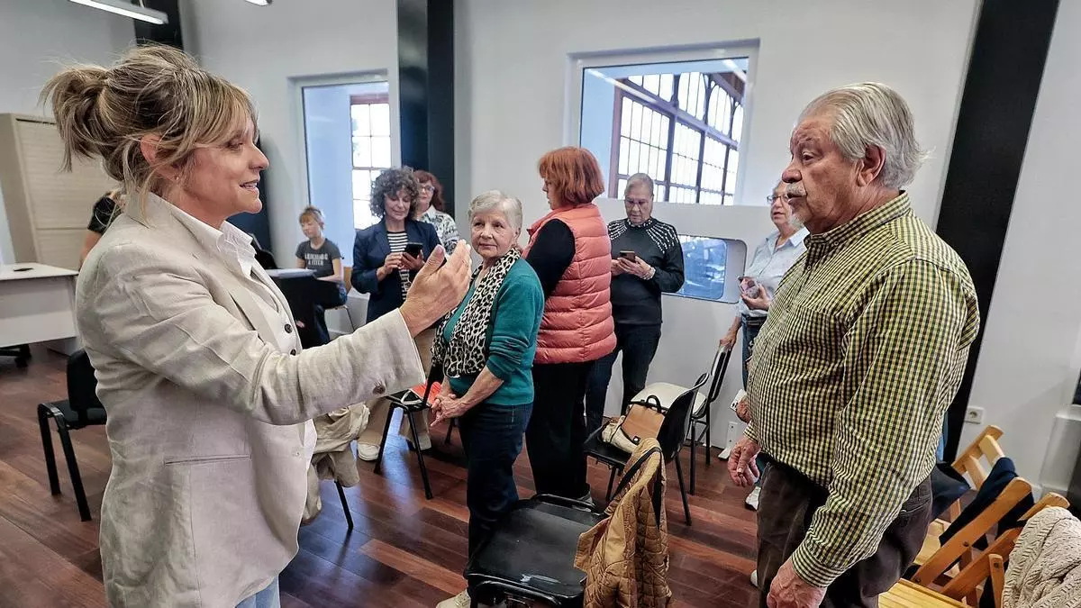 Clases de canto en la Escuela Municipal de Música de Santa Cruz