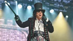 Alice Cooper conquista el Rock Fest des del seu castell del terror