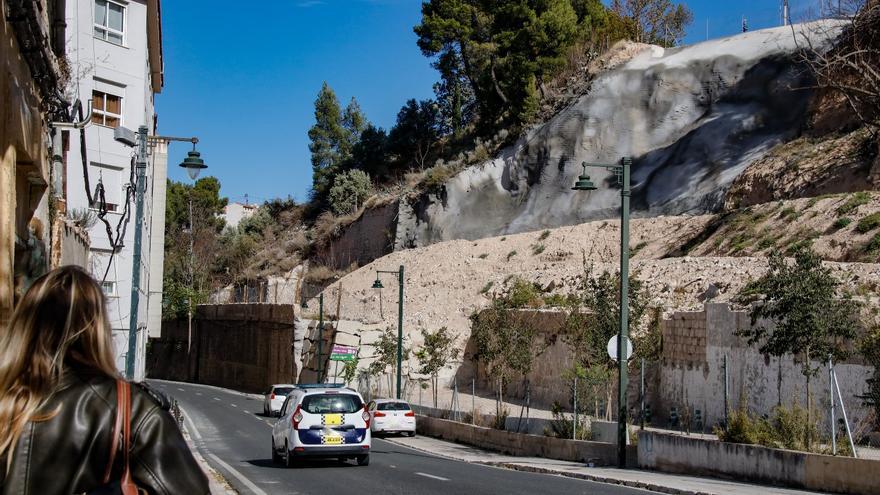 El Ayuntamiento de Alcoy deja en el aire la reapertura del parking de la Beniata