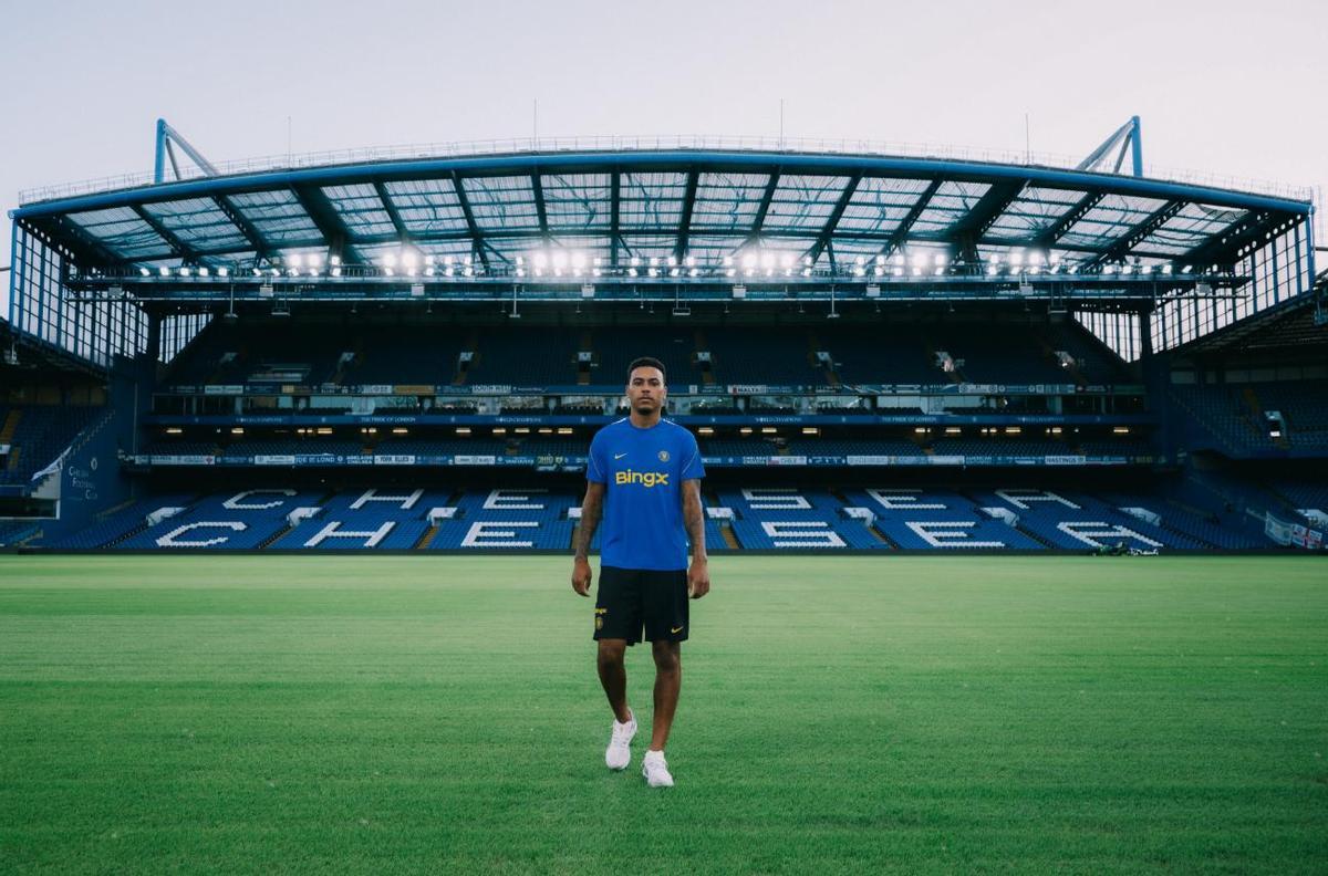 Morgan Rogers, nuevo jugador del Chelsea FC