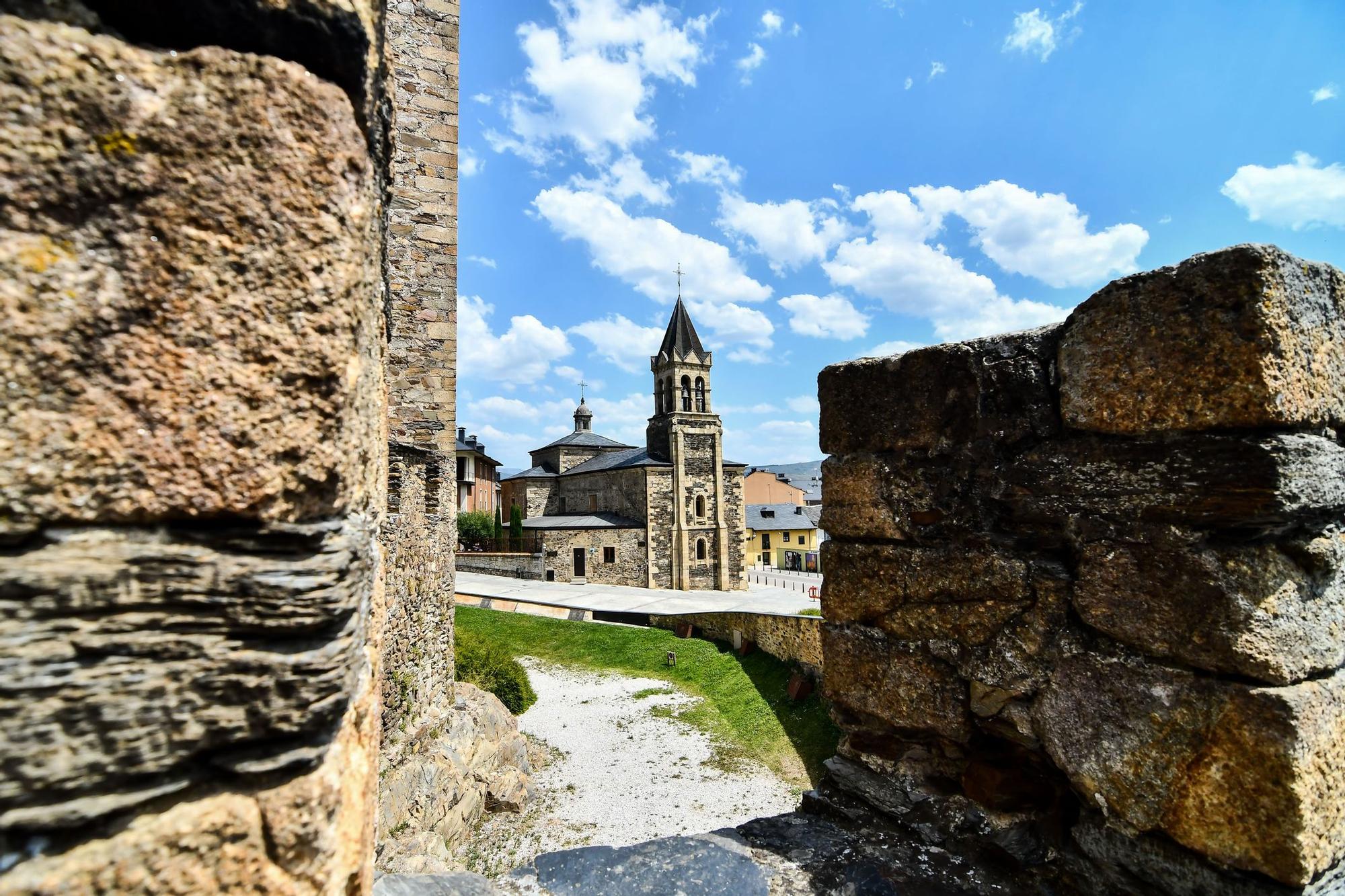 El casco amurallado de Ponferrada está lleno de maravillas centenarias