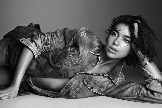 Dua Lipa, super sensual en la nueva colección de Pepe Jeans London