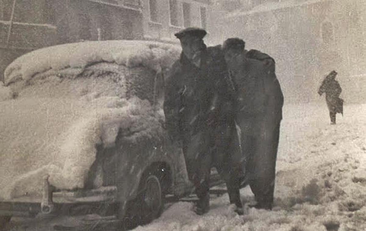 Nieve que tiñó la historia de blanco