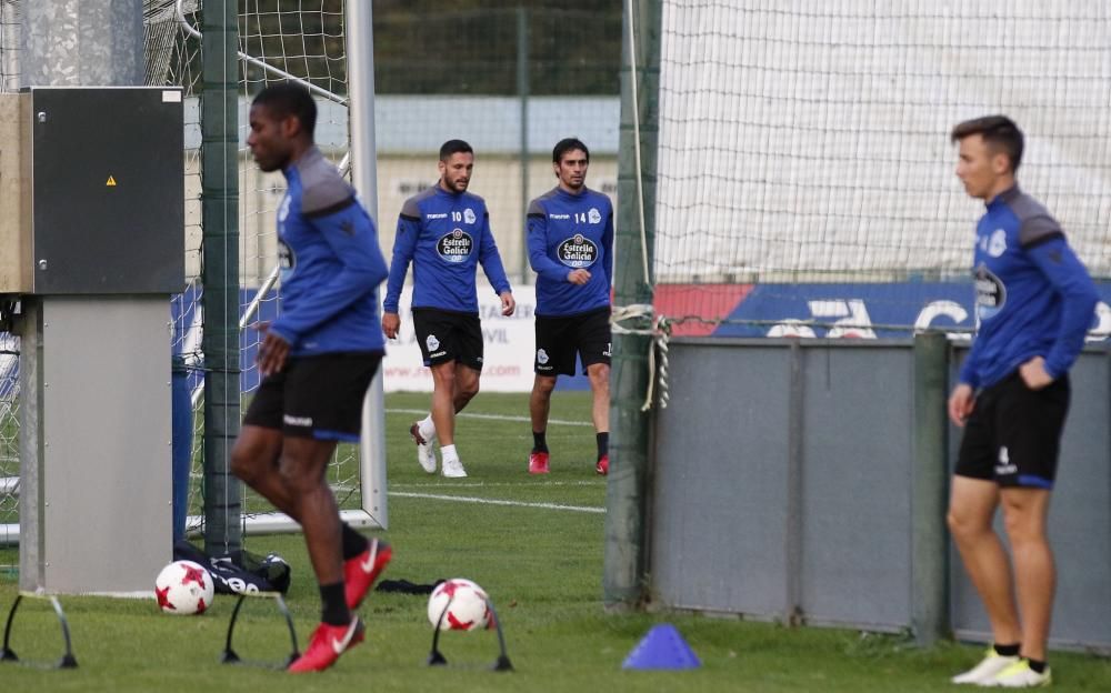 El Dépor se entrena antes del duelo de Copa