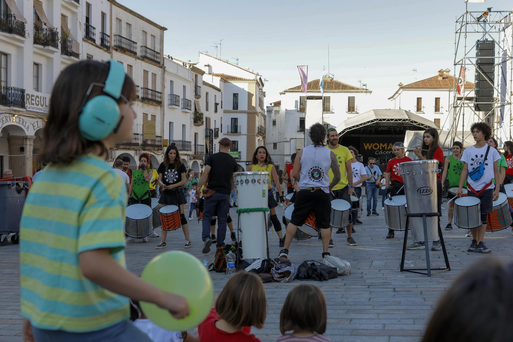 Así fue el primer día del festival Womad en Cáceres