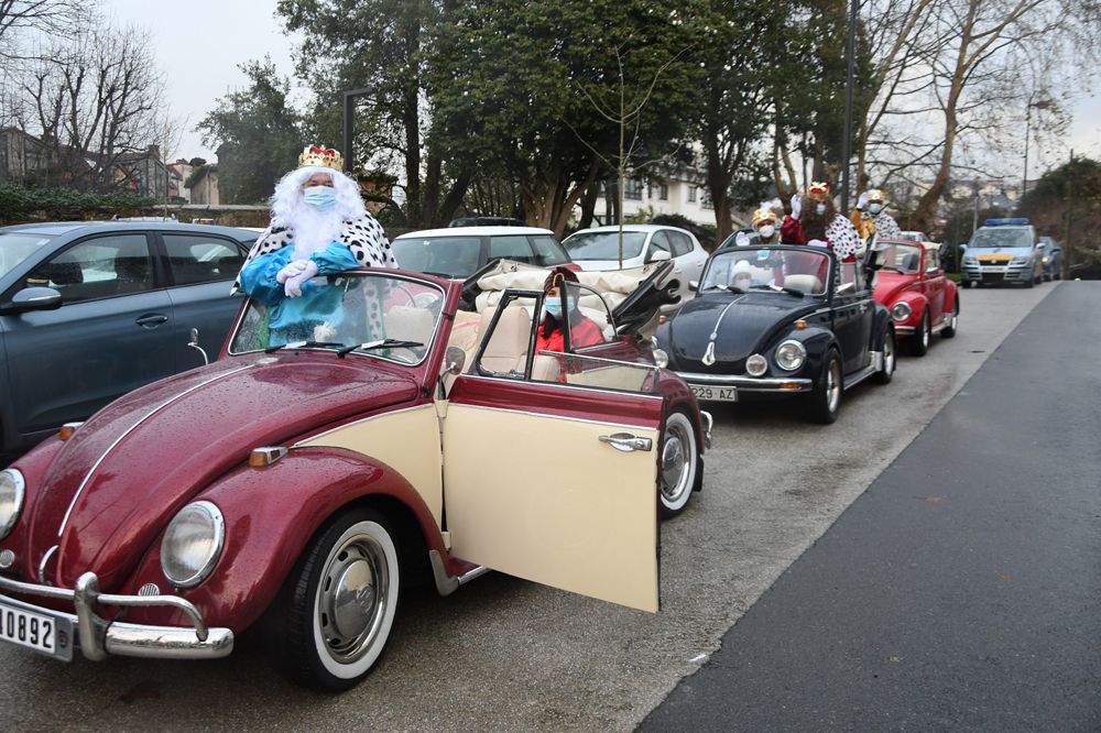 Recorrido de los Reyes en Cambre, esta mañana.