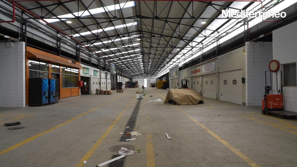 Destrozos del viento en el Mercado de Abastos de Castelló