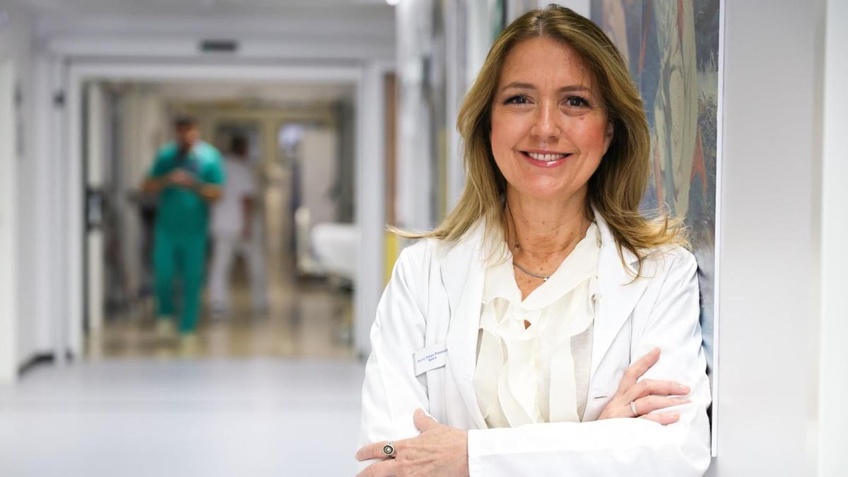 María Jesús Pascua, jefa de la Sección de Trasplante Hematopoyético del Hospital Regional