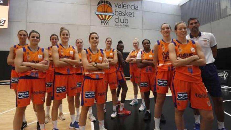 Integrantes del Valencia Basket femenino.