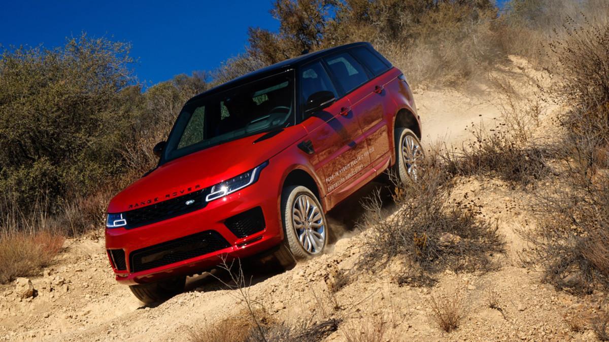 Probamos las prestaciones del Range Rover híbrido en conduccioón off.road.