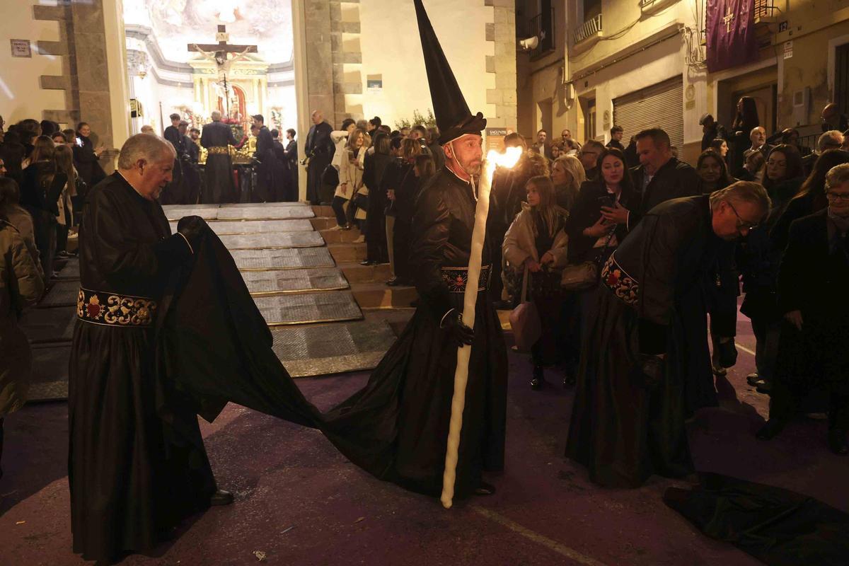 Las imágenes que dejó la Procesión de Viernes Santo en Sagunt