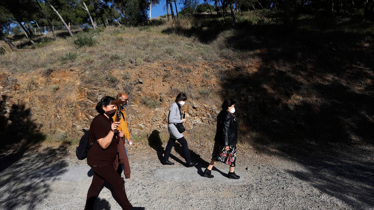 Con motivo de la suspensión de la estación de penitencia, la Ermita del Monte Calvario permanece abierta este Viernes Santo de manera ininterrumpida desde las 10h hasta las 20h.