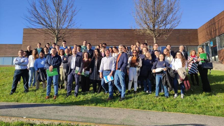 Un dron como un ave rapaz o un catamarán para limpiar el mar: los retos del Uniovi Innovation Skills para 40 estudiantes del Campus de Gijón