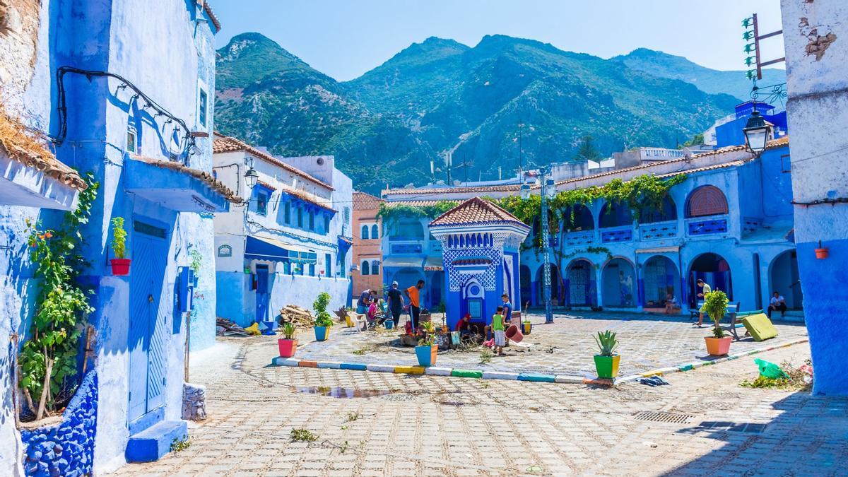 6 ciudades extremadamente bonitas a las que viajar en 2025 por menos de 40 euros