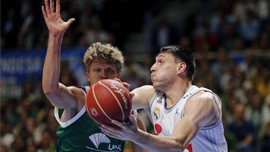 Unicaja elimina a Real Madrid y se medirá al Barça en la final