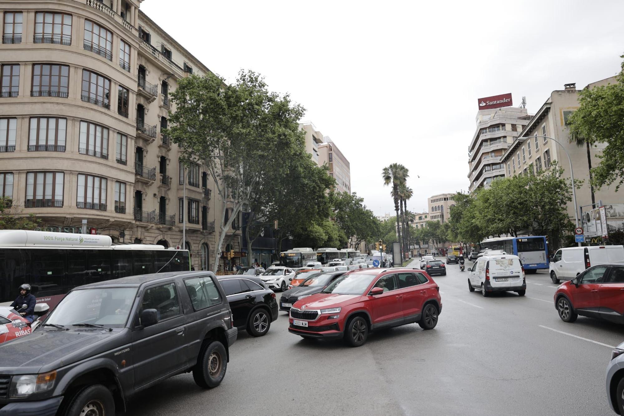 Caos de tráfico en Palma por las tormentas