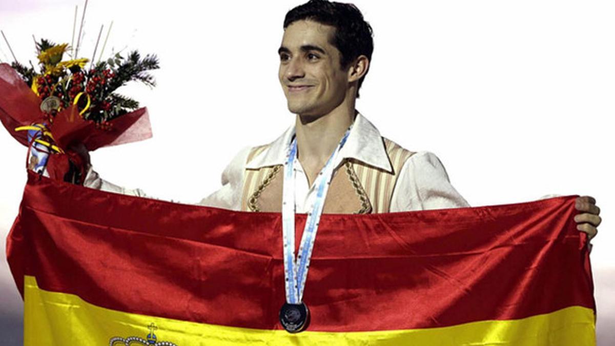 Javier Fernández, campeón de Europa de patinaje sobre hielo