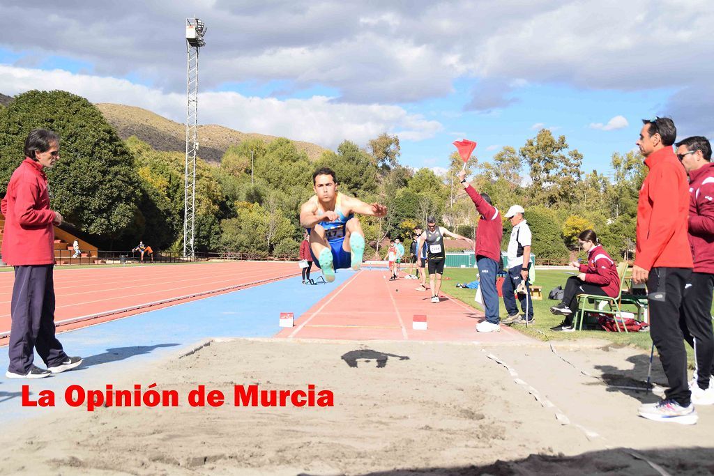 Regional absoluto y sub-23 de atletismo en Lorca