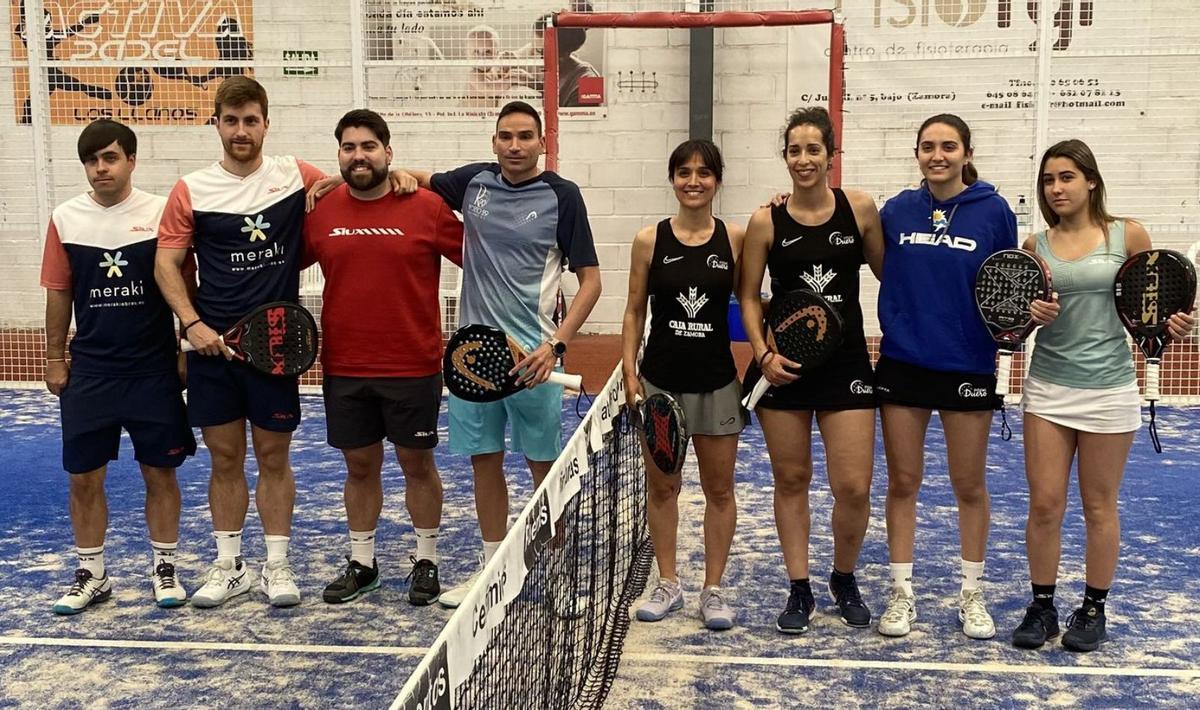 Las parejas finalistas del Campeonato Provincial de Zamora posan para las cámaras. | Cedida