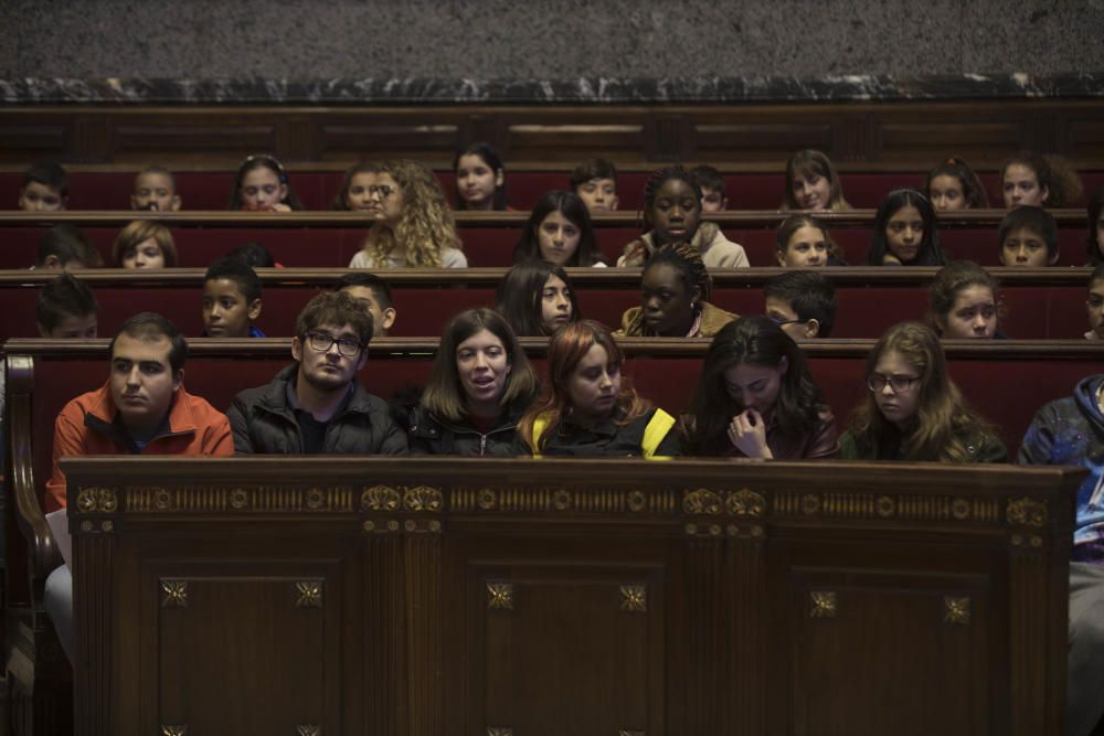 Pleno infantil en el Ayuntamiento de València