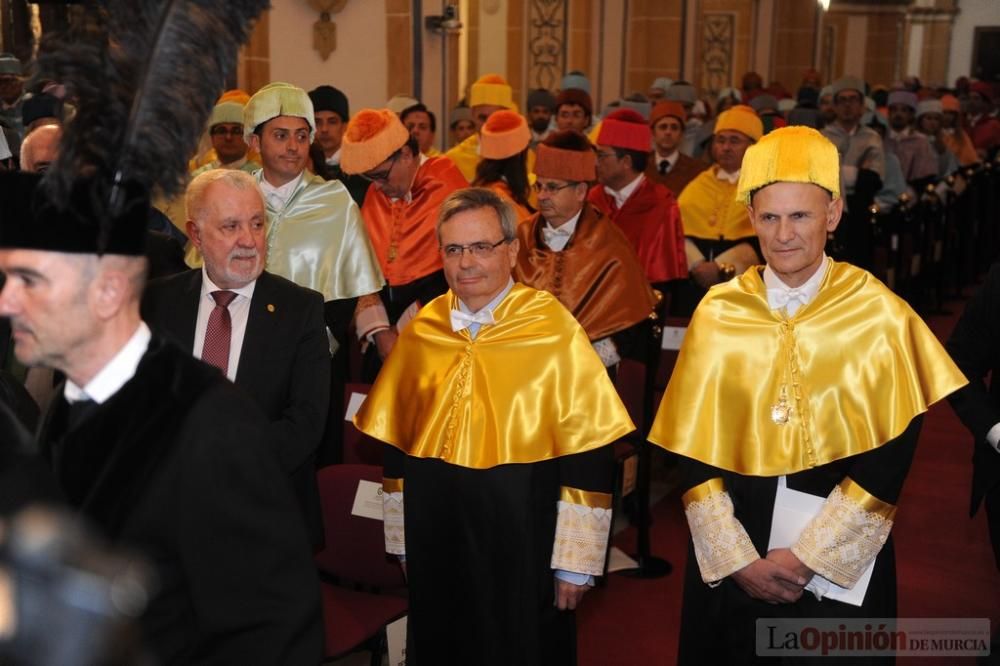 El fundador de la Organización Nacional de Trasplantes, Rafael Matesanz, es investido doctor Honoris Causa por la UCAM