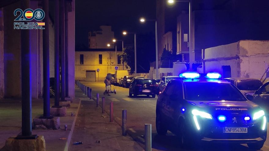Desmantelan una banda juvenil en Palma tras un intento de atraco a tres personas y otro de robo en un súper