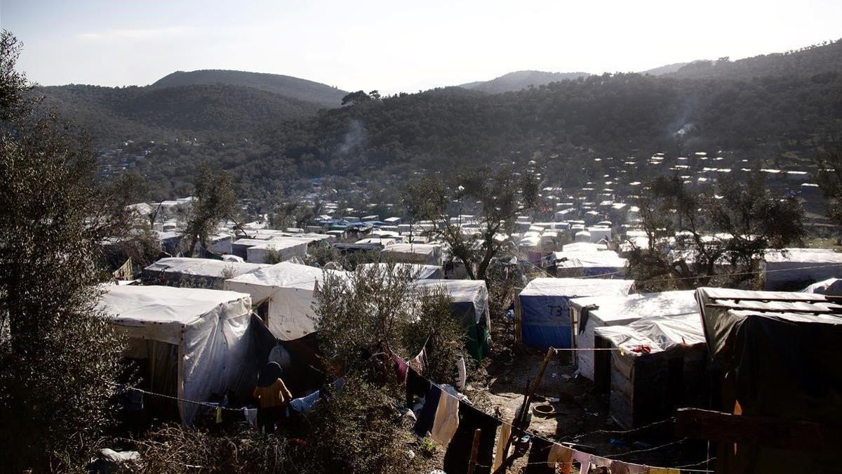 Vista general del campo de refugiados de Moria, en Lesbos