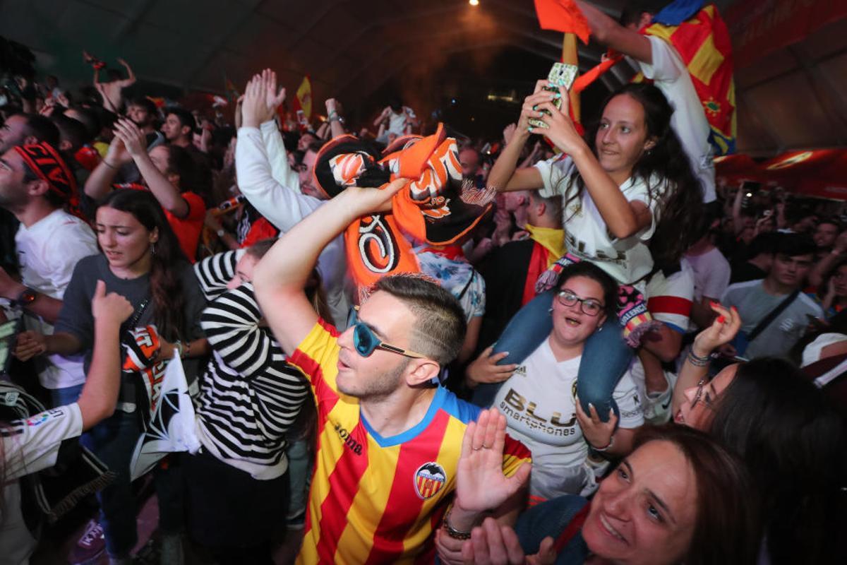 El Valencia y su afición celebran el título de la Copa del Rey
