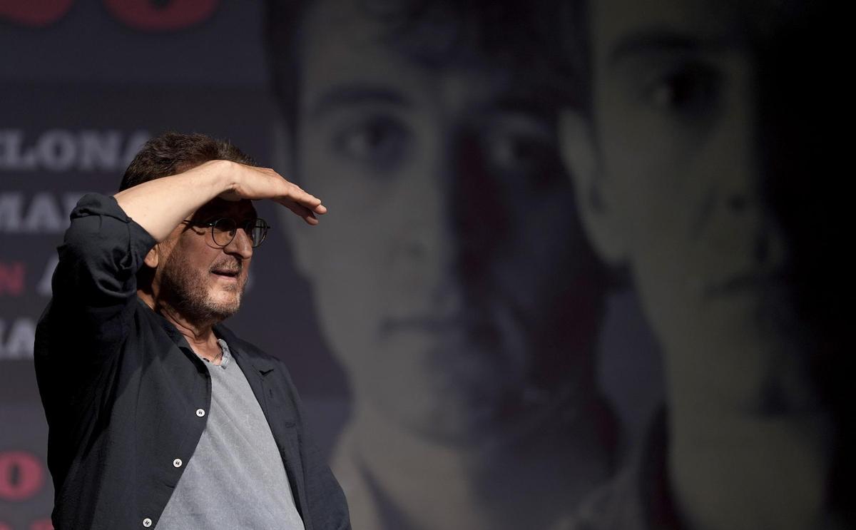 El último de la fila presenta su gira 2026