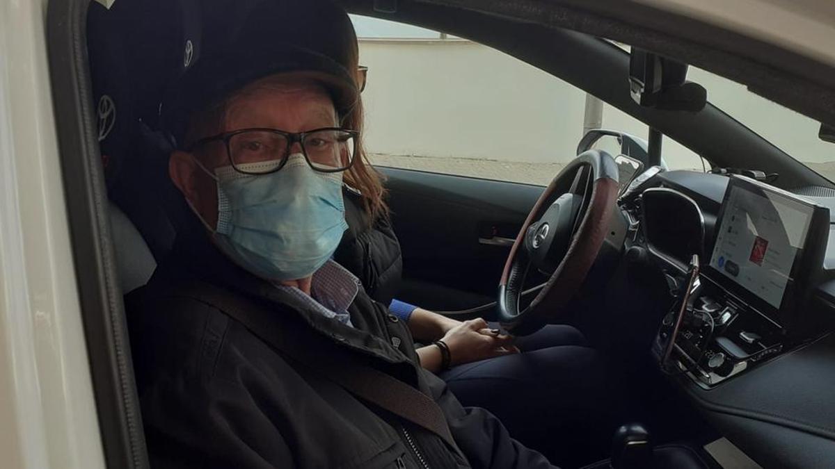 Dieser Rentner ließ sich mit dem Taxi ins Krankenhaus fahren.