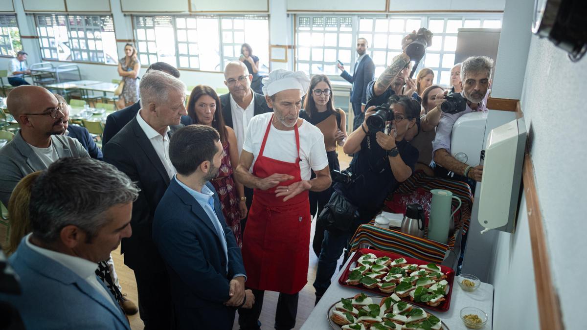 Visita del ministro Pablo Bustinduy a Tenerife