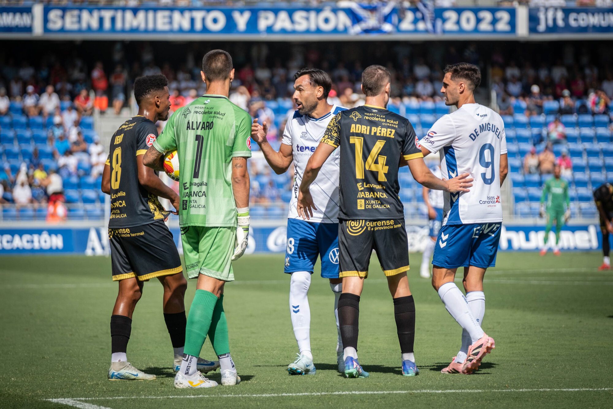 El partido CD Tenerife-Ourense CF, en imágenes (3-0)