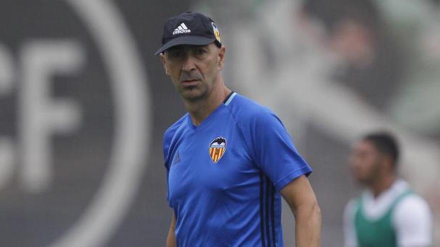 Pako Ayestarán dirigía la plantilla del Valencia CF desde la temporada pasada.