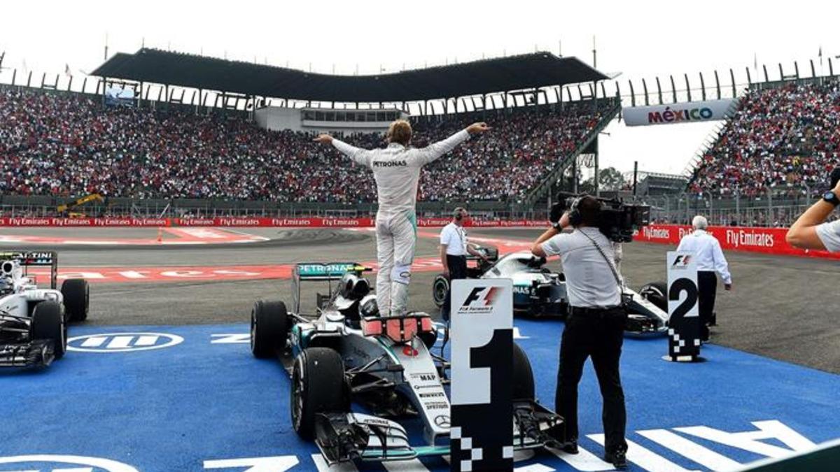 jviaplanamexico city  mexico   november 01  nico rosberg of161027115116