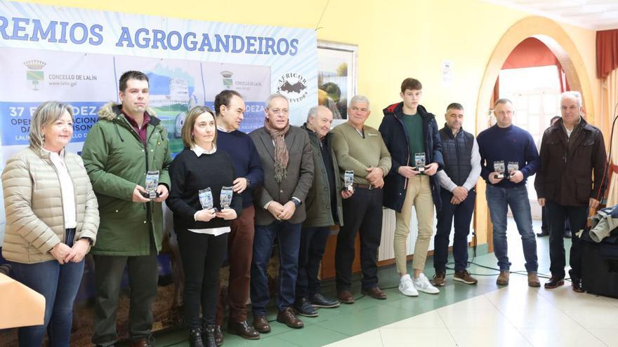 Entrega de los premios de vacas con estrellas.