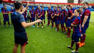 Los tokenistas del Barça realizaron un entrenamiento y un partido en el estadio Johan Cruyff