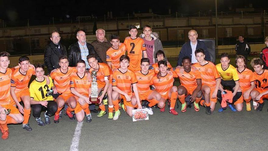 El Athletic y el Juventud ganan el torneo del Balsas