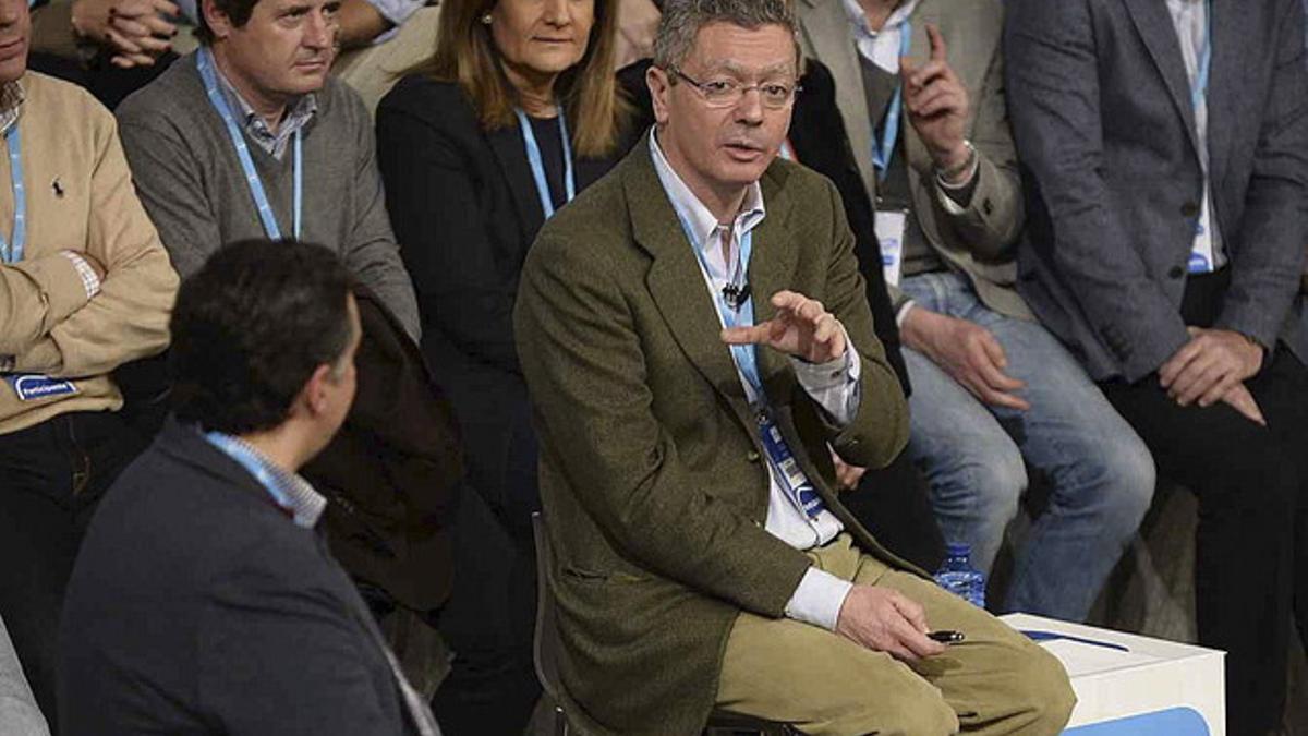 El ministro de Justicia, Alberto Ruiz Gallardón, este sábado, en la Convención Nacional del PP, en Valladolid.