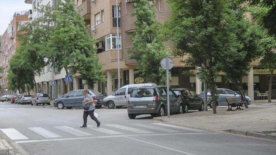 Se salva de la cárcel por intentar matar a su pareja al estar «enferma de celos»