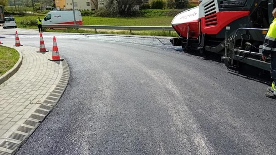 Comencen les obres d&#039;apedaçat i millora del ferm a la carretera  entre Anglès i la Cellera