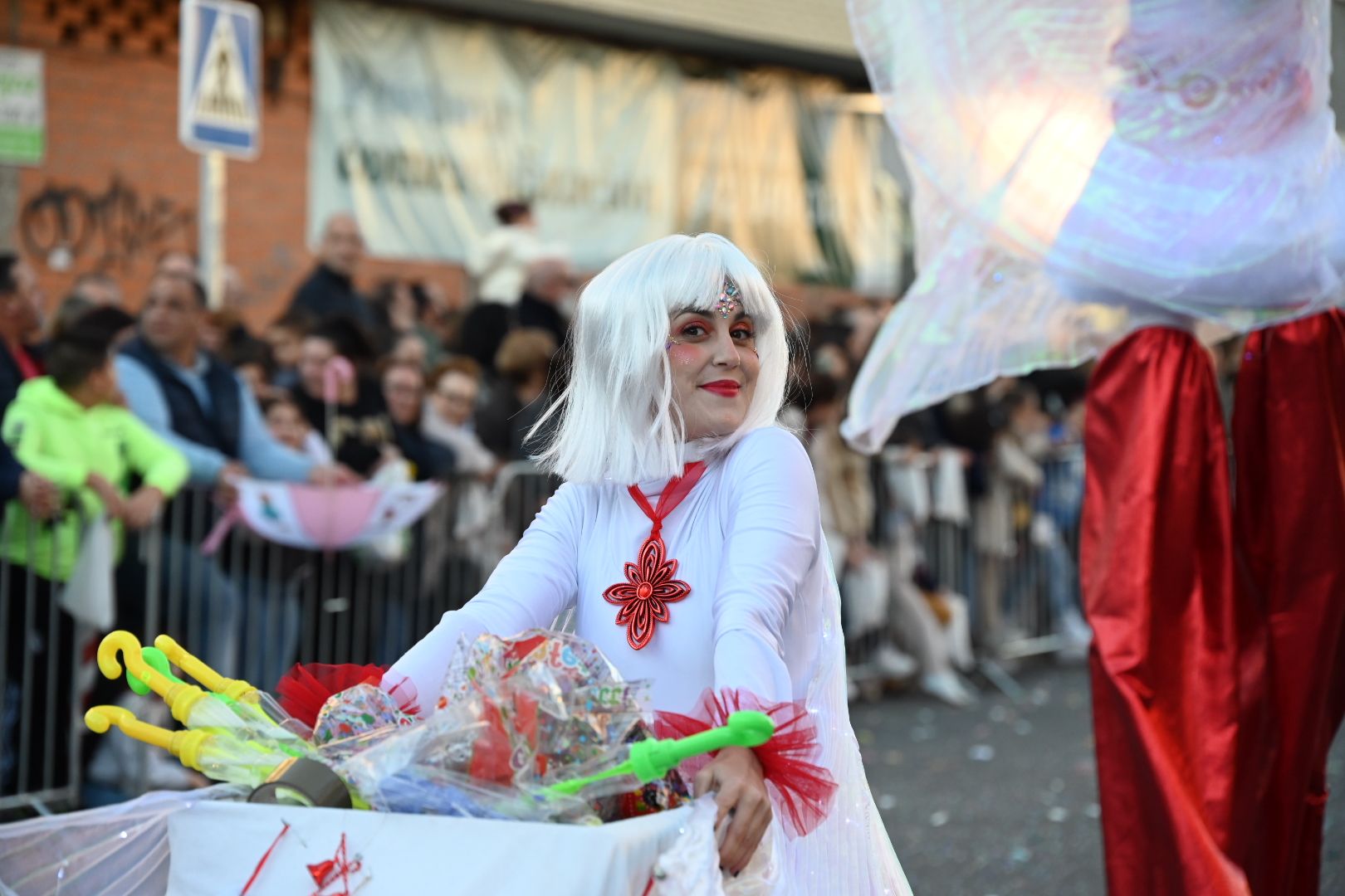 GALERÍA | Las imágenes de la cabalgata de Reyes Magos en Badajoz