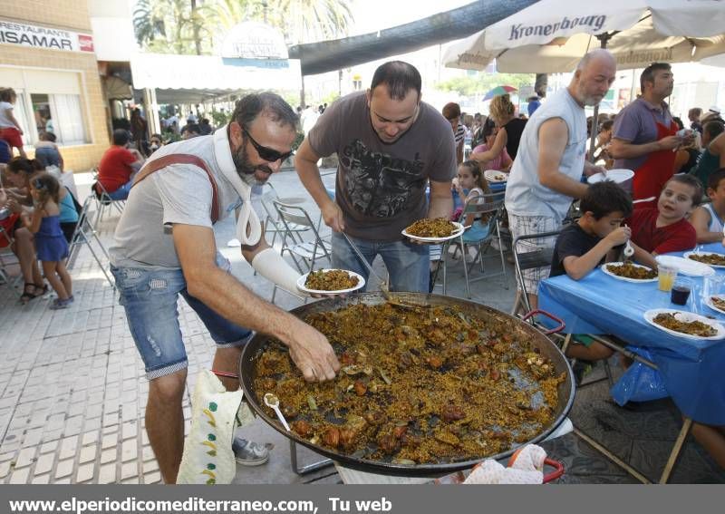 GALERÍA DE FOTOS - Día de las paellas en El Grao