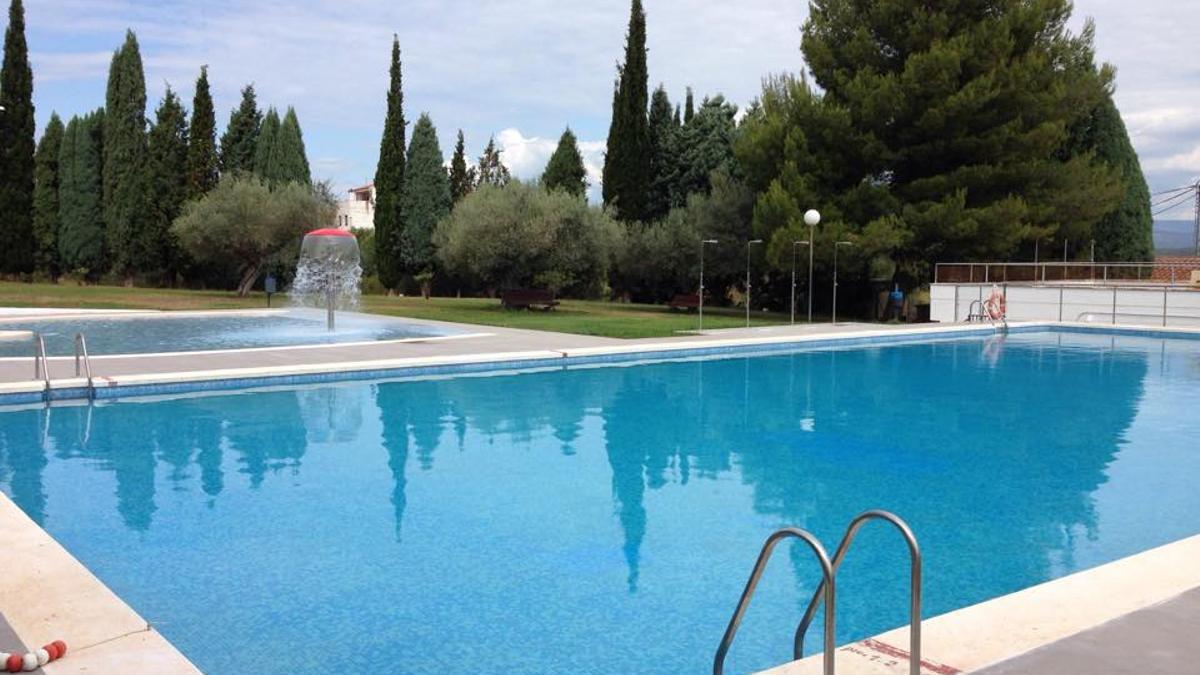 Imatge d'arxiu de la piscina de Vilafamés
