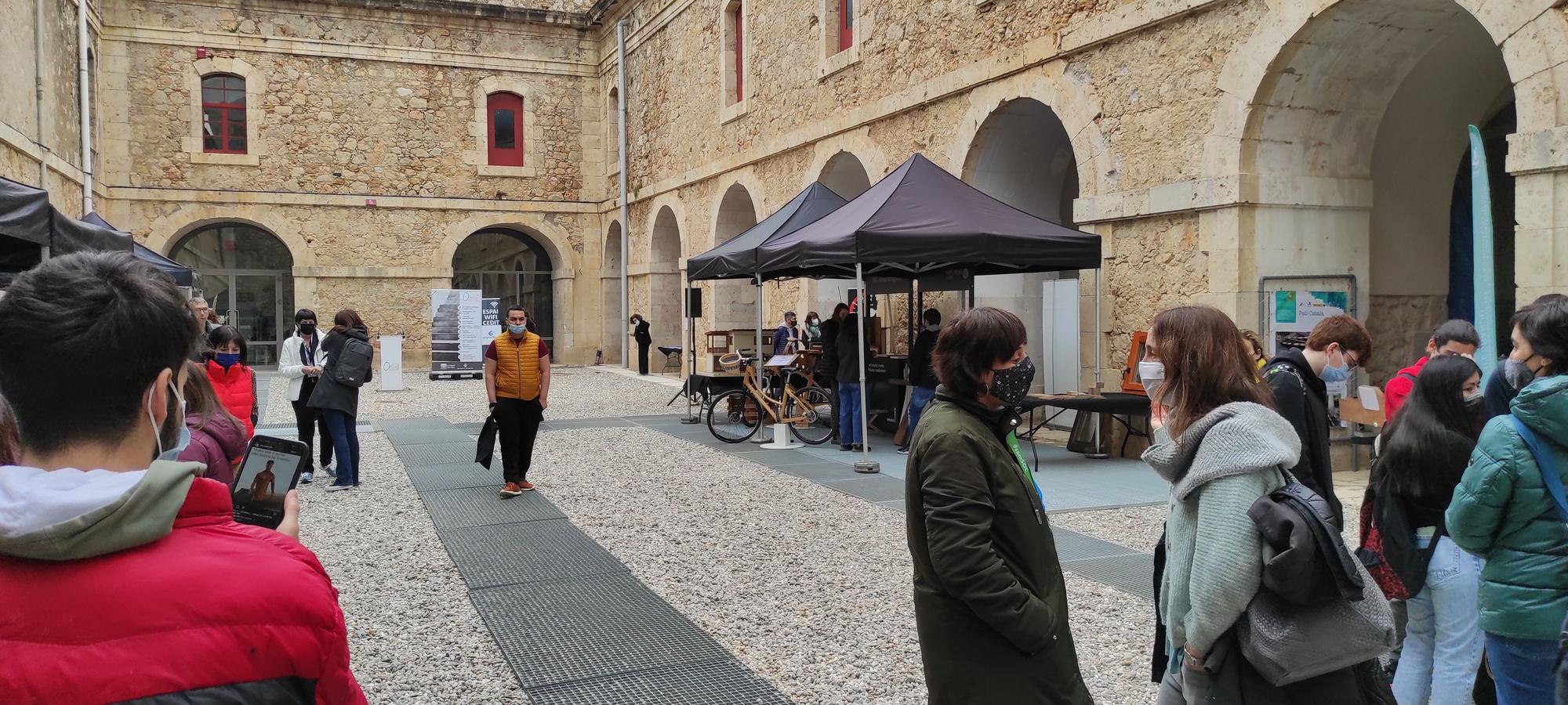 El Saló dels Oficis de Figueres reuneix 100 empreses, 56 estands amb l’oferta formativa i més de 1500 joves