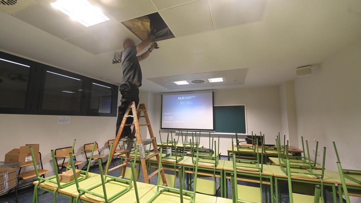 Cien cámaras y más ventilación en la UJI contra el covid-19